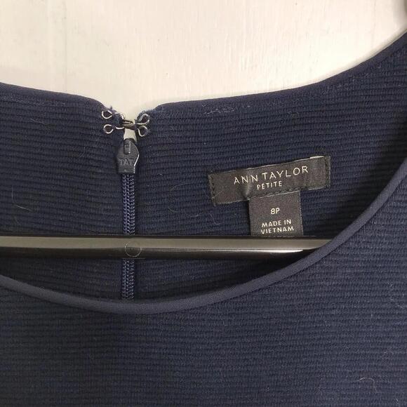 Ann Taylor Dress Womens 8P Navy Short Sleeve Corpcore Classic Preppy Office - Picture 5 of 7